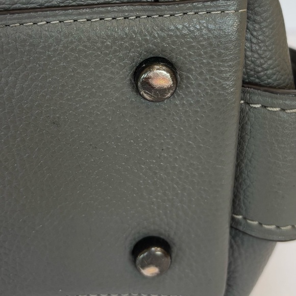 Coach Edie 31 Refined Pebble Leather Shoulder Bag Heather Gray Pewter Hardware - Picture 13 of 15